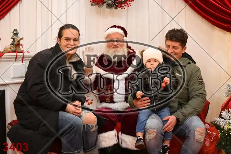 20.12. 15 00 DO 20 00 12 - FotoKurti