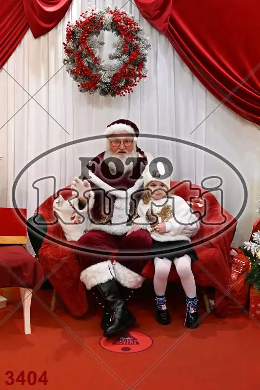 20.12. 15 00 DO 20 00 1 - FotoKurti