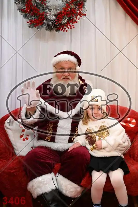 20.12. 15 00 DO 20 00 3 - FotoKurti