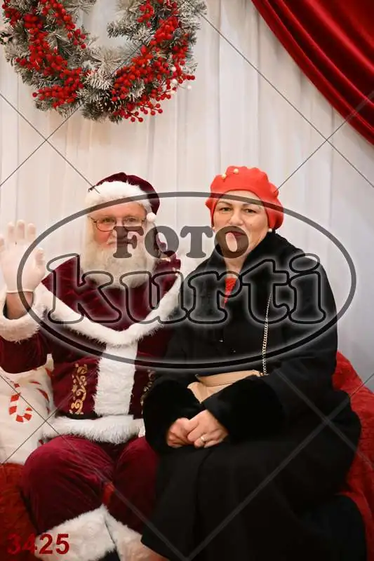 20.12. 15 00 DO 20 00 10 - FotoKurti