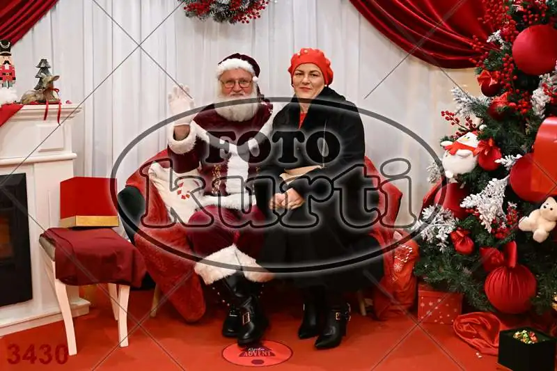 20.12. 15 00 DO 20 00 3 - FotoKurti