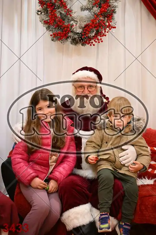 20.12. 15 00 DO 20 00 6 - FotoKurti