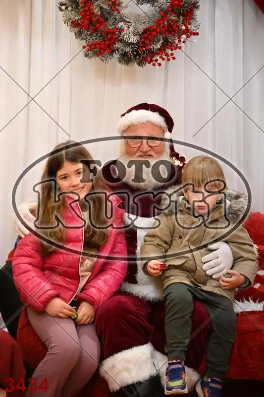 20.12. 15 00 DO 20 00 7 - FotoKurti