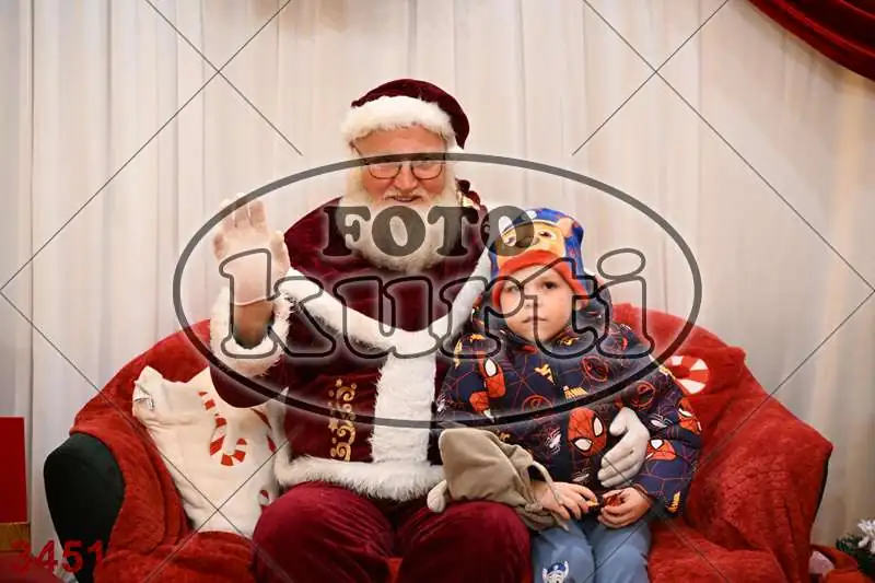 20.12. 15 00 DO 20 00 12 - FotoKurti