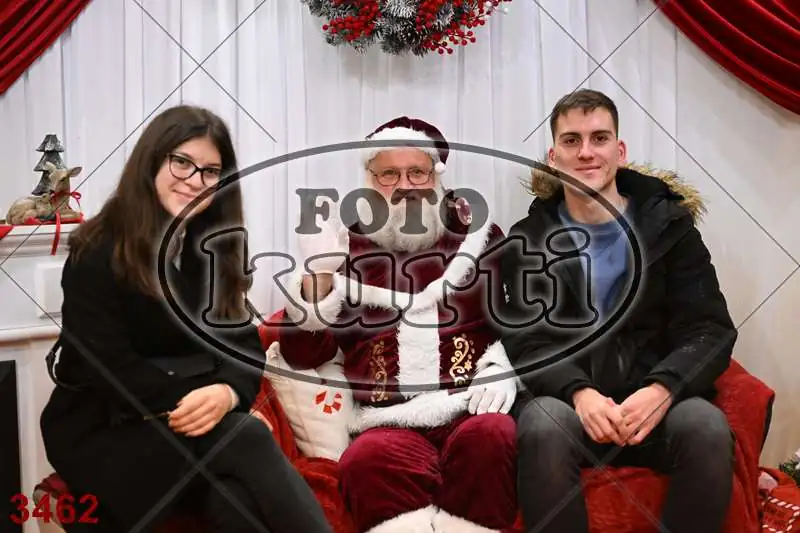 20.12. 15 00 DO 20 00 11 - FotoKurti