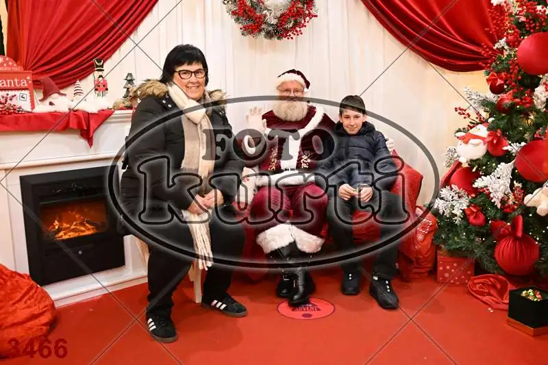 20.12. 15 00 DO 20 00 3 - FotoKurti