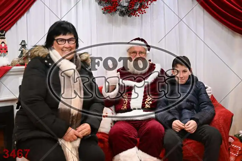 20.12. 15 00 DO 20 00 4 - FotoKurti