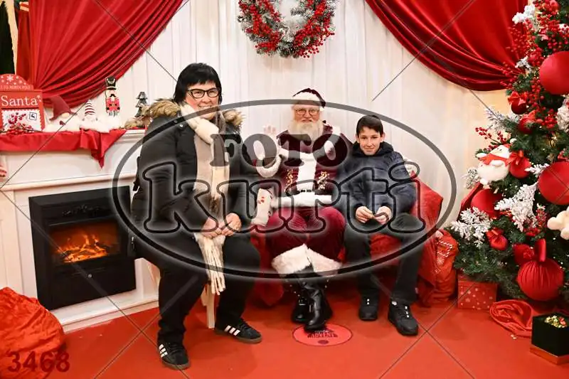 20.12. 15 00 DO 20 00 5 - FotoKurti