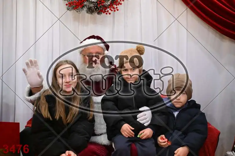 20.12. 15 00 DO 20 00 1 - FotoKurti