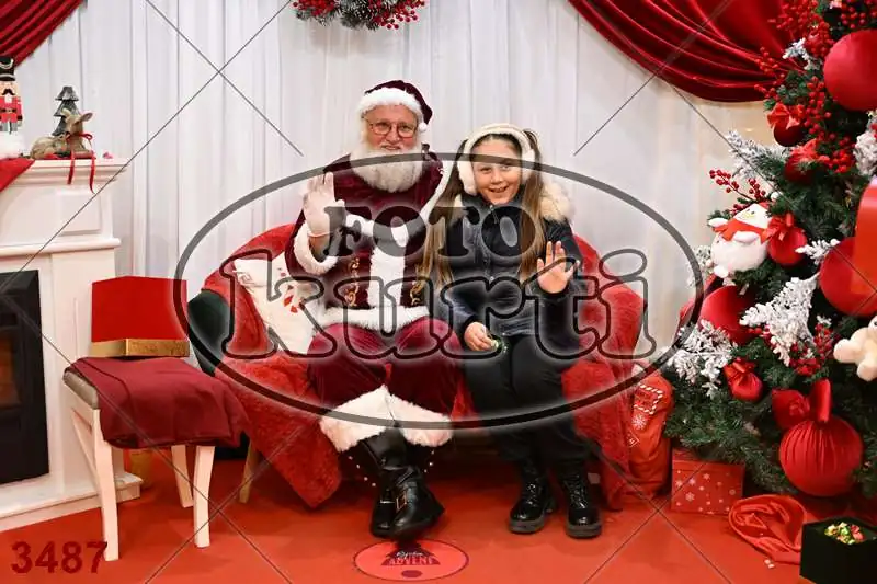 20.12. 15 00 DO 20 00 12 - FotoKurti