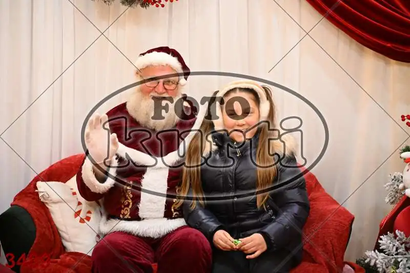 20.12. 15 00 DO 20 00 2 - FotoKurti