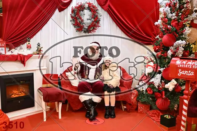 20.12. 15 00 DO 20 00 11 - FotoKurti