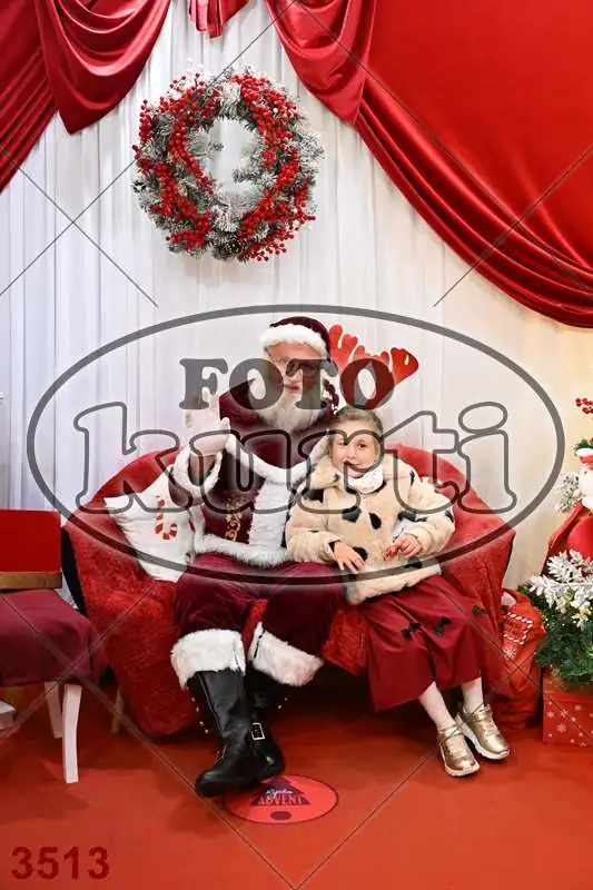 20.12. 15 00 DO 20 00 2 - FotoKurti