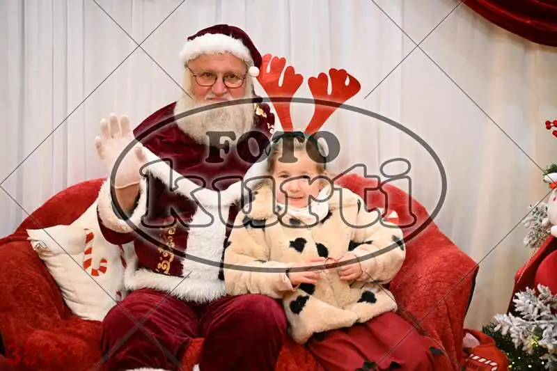 20.12. 15 00 DO 20 00 6 - FotoKurti