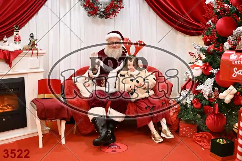 20.12. 15 00 DO 20 00 11 - FotoKurti