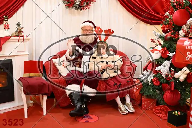 20.12. 15 00 DO 20 00 12 - FotoKurti
