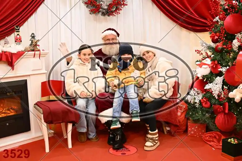 20.12. 15 00 DO 20 00 6 - FotoKurti