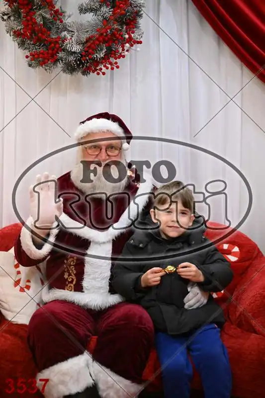 20.12. 15 00 DO 20 00 2 - FotoKurti