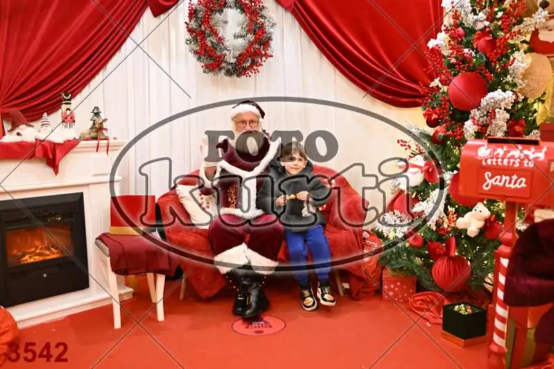 20.12. 15 00 DO 20 00 7 - FotoKurti