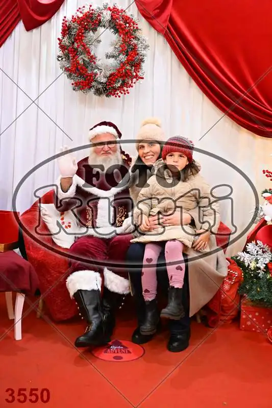 20.12. 15 00 DO 20 00 3 - FotoKurti