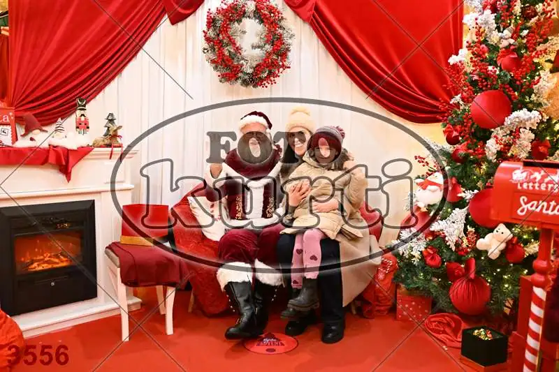 20.12. 15 00 DO 20 00 9 - FotoKurti