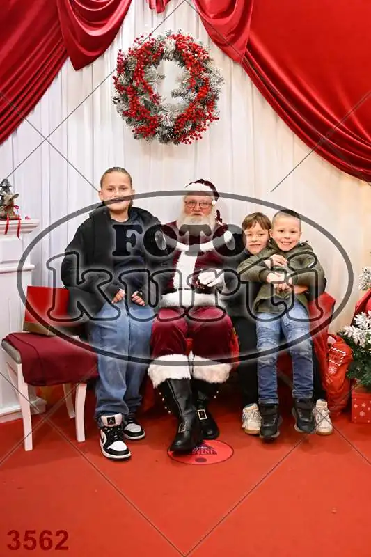 20.12. 15 00 DO 20 00 3 - FotoKurti