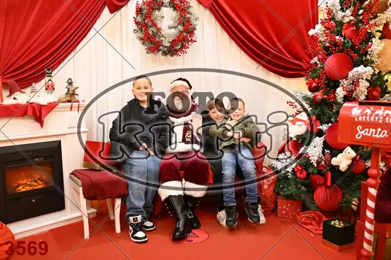 20.12. 15 00 DO 20 00 10 - FotoKurti