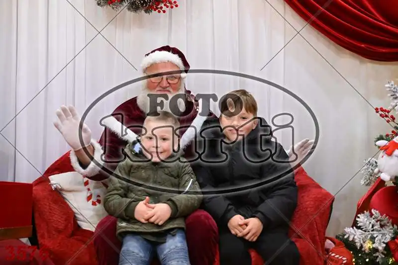 20.12. 15 00 DO 20 00 5 - FotoKurti