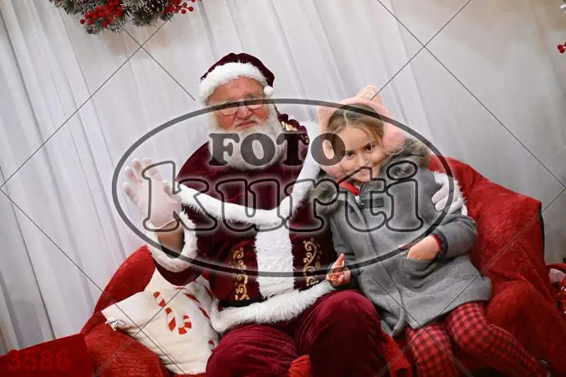 20.12. 15 00 DO 20 00 3 - FotoKurti