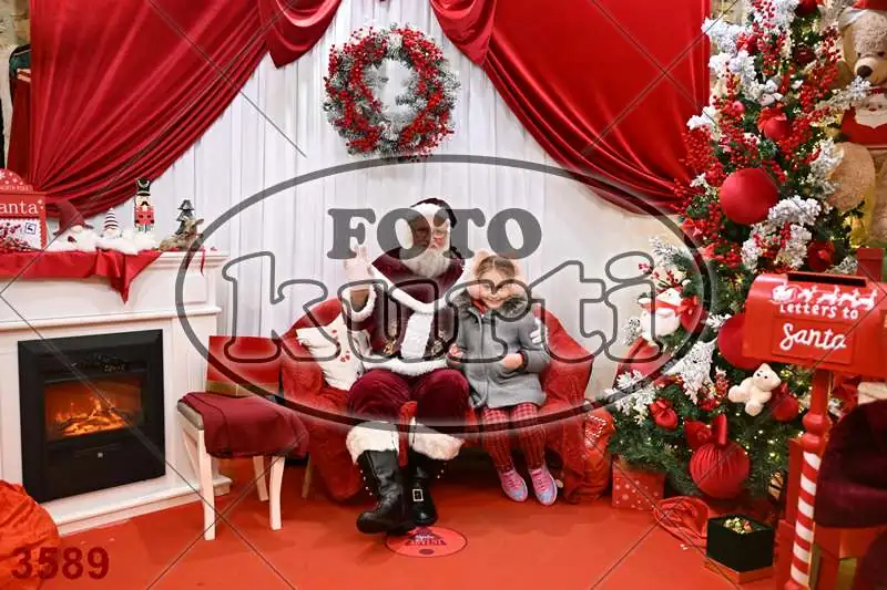 20.12. 15 00 DO 20 00 6 - FotoKurti