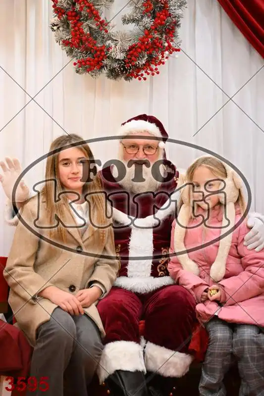 20.12. 15 00 DO 20 00 12 - FotoKurti