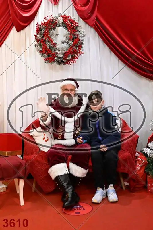 20.12. 15 00 DO 20 00 1 - FotoKurti