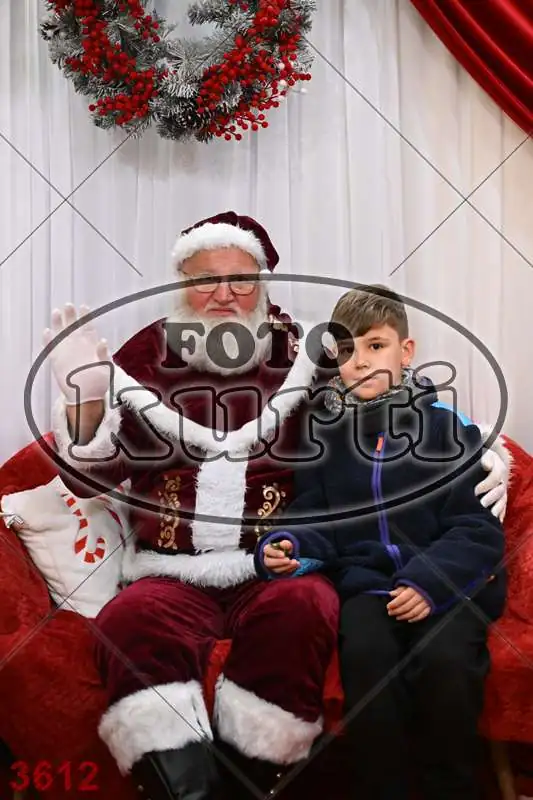 20.12. 15 00 DO 20 00 3 - FotoKurti