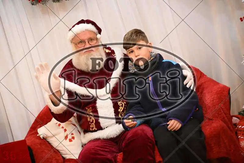 20.12. 15 00 DO 20 00 5 - FotoKurti
