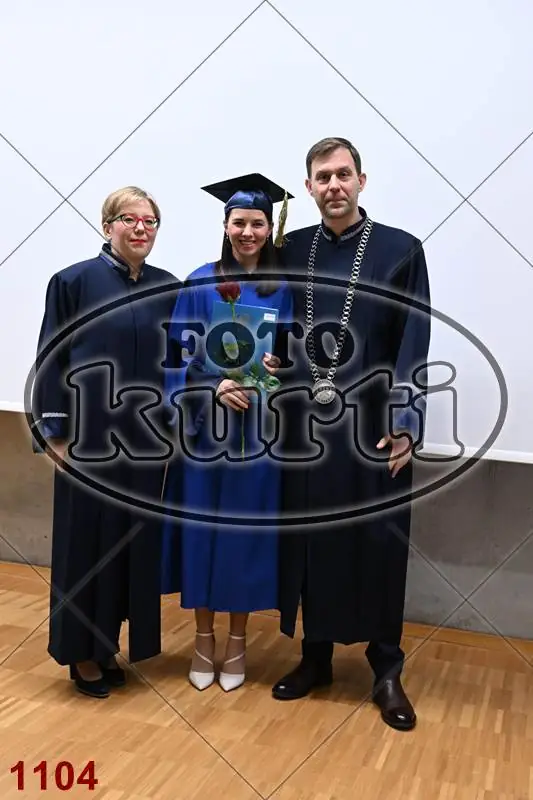 12:30 h 9 - FotoKurti