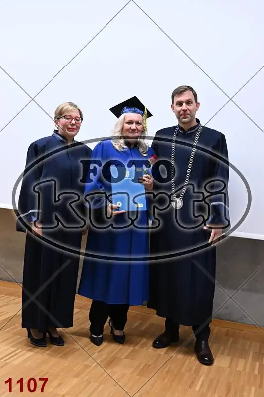 12:30 h 12 - FotoKurti