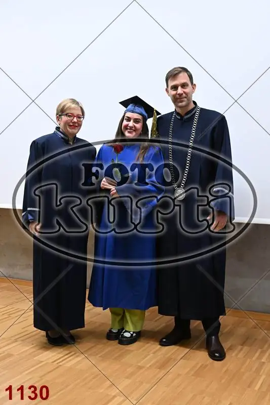 12:30 h 11 - FotoKurti