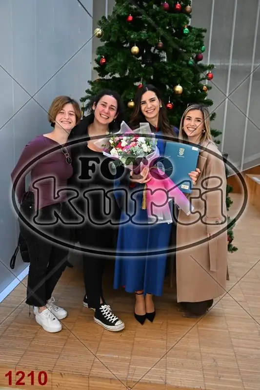 12:30 h 7 - FotoKurti