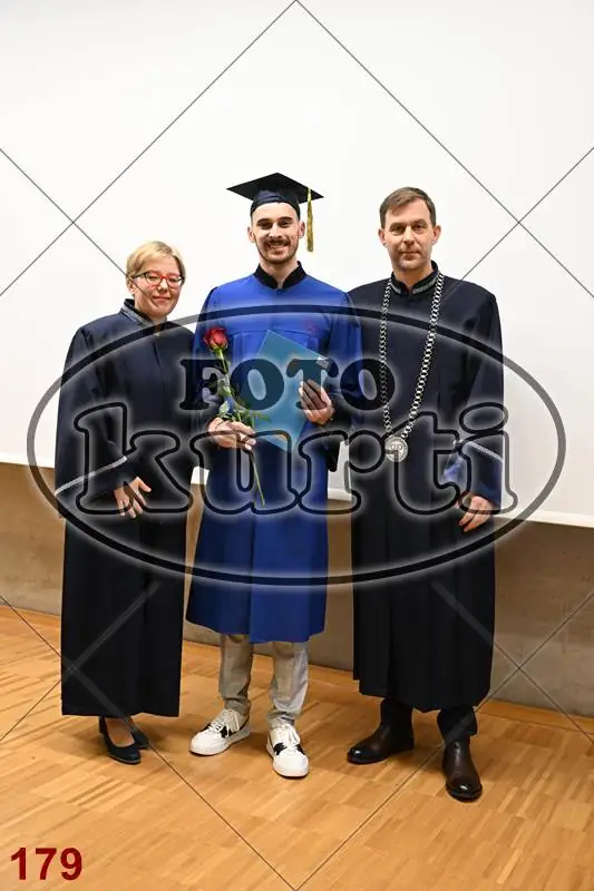 09:30h 11 - FotoKurti