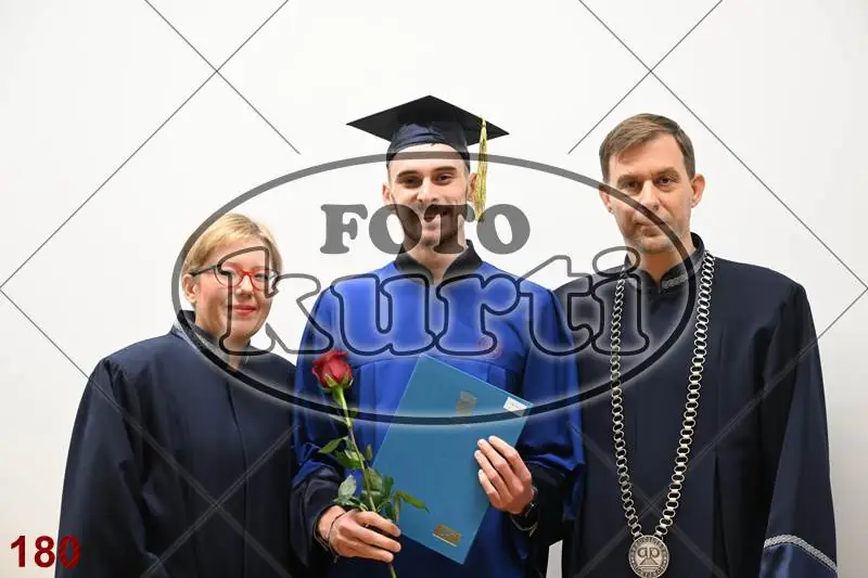 09:30h 12 - FotoKurti