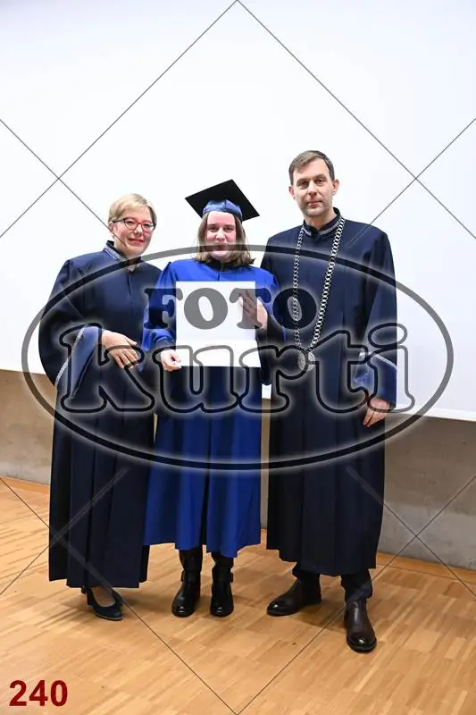 09:30h 12 - FotoKurti