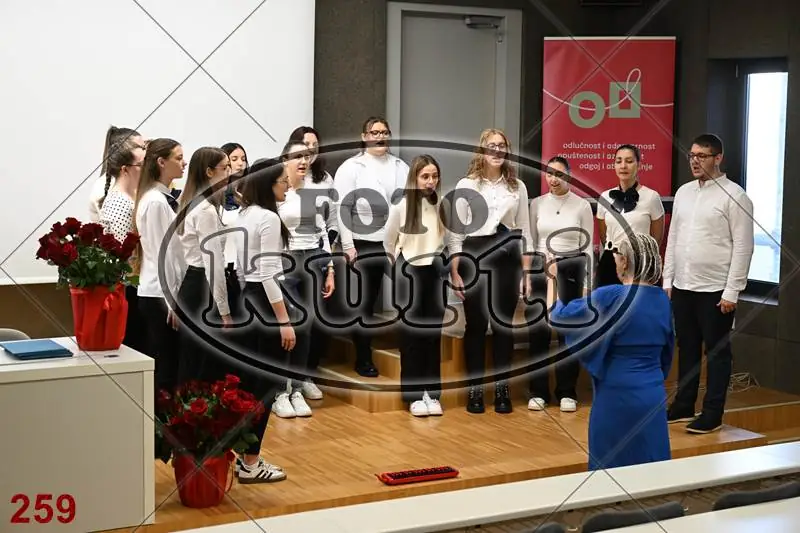 09:30h 7 - FotoKurti