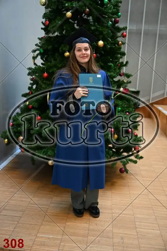 09:30h 8 - FotoKurti