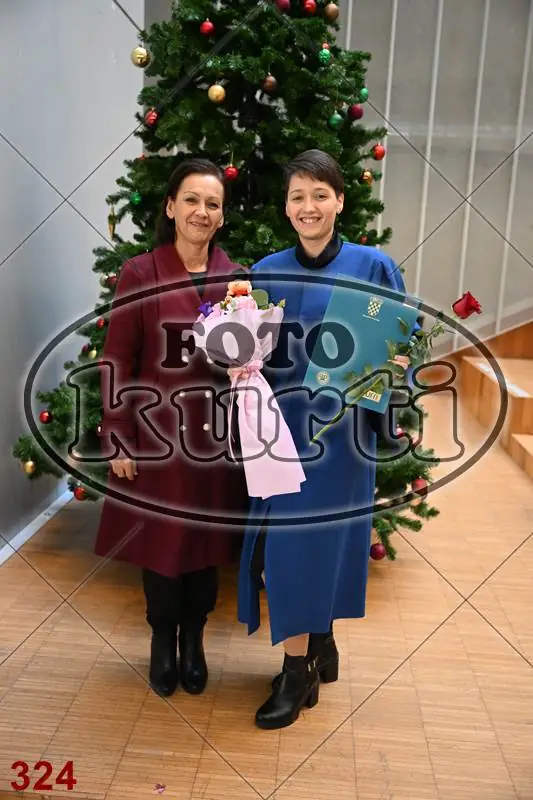 09:30h 12 - FotoKurti