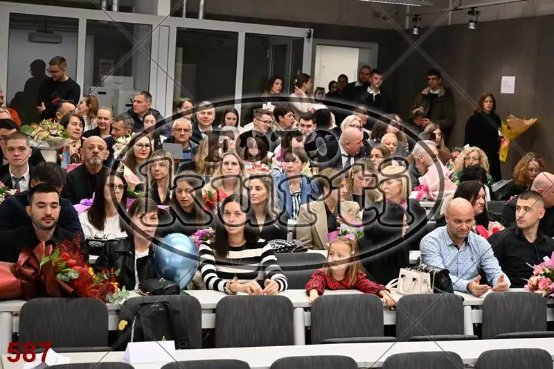 11:00h 12 - FotoKurti