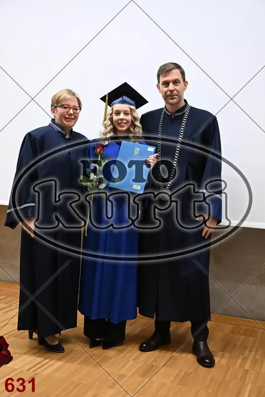 11:00h 8 - FotoKurti