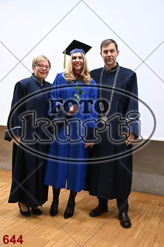 11:00h 9 - FotoKurti