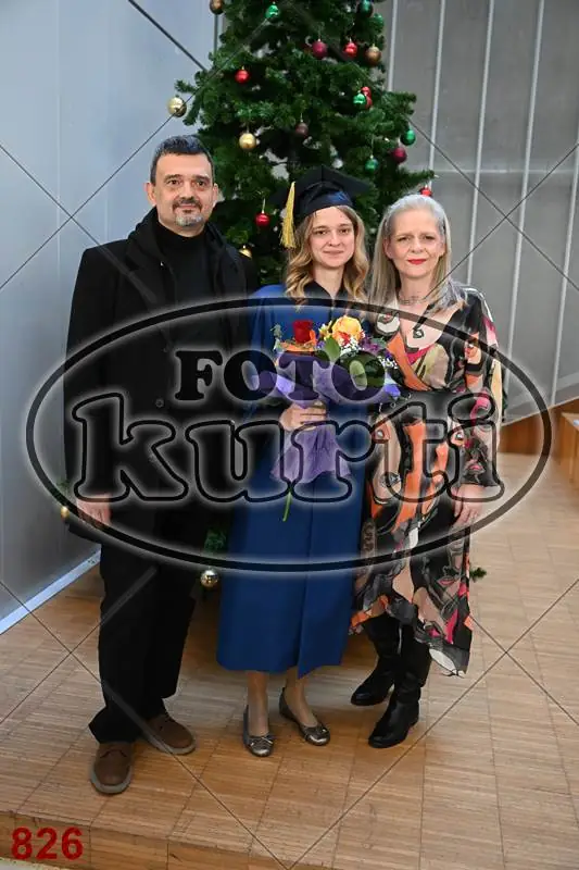 11:00h 11 - FotoKurti