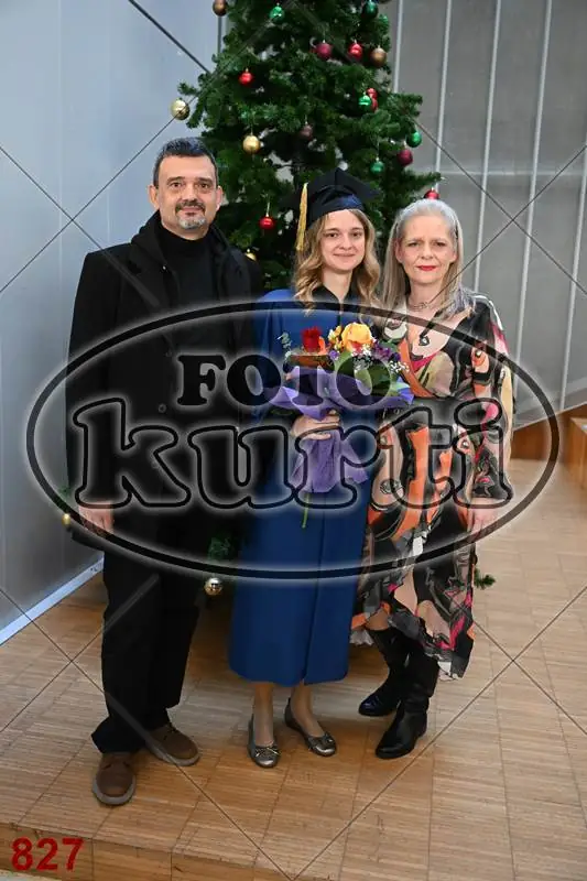 11:00h 12 - FotoKurti