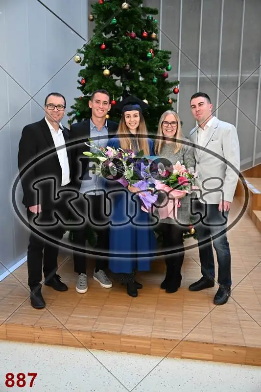 11:00h 12 - FotoKurti